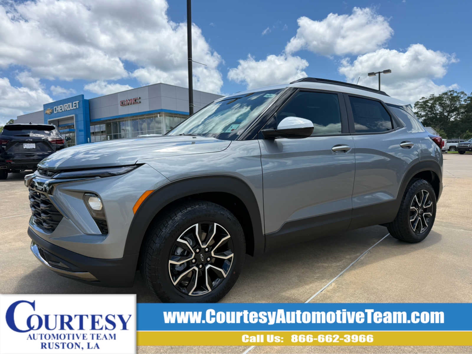 2026 Chevrolet Trailblazer ACTIV in Sterling Gray Metallic — front three-quarter view